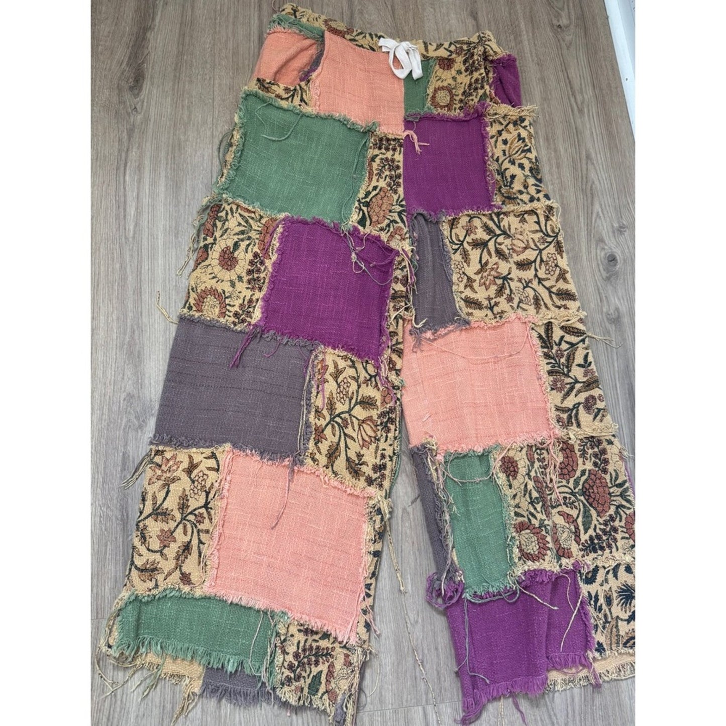 Jaded Gypsy Patchwork Boho Wide Leg Pants Multi Floral Frayed L/XL NEW