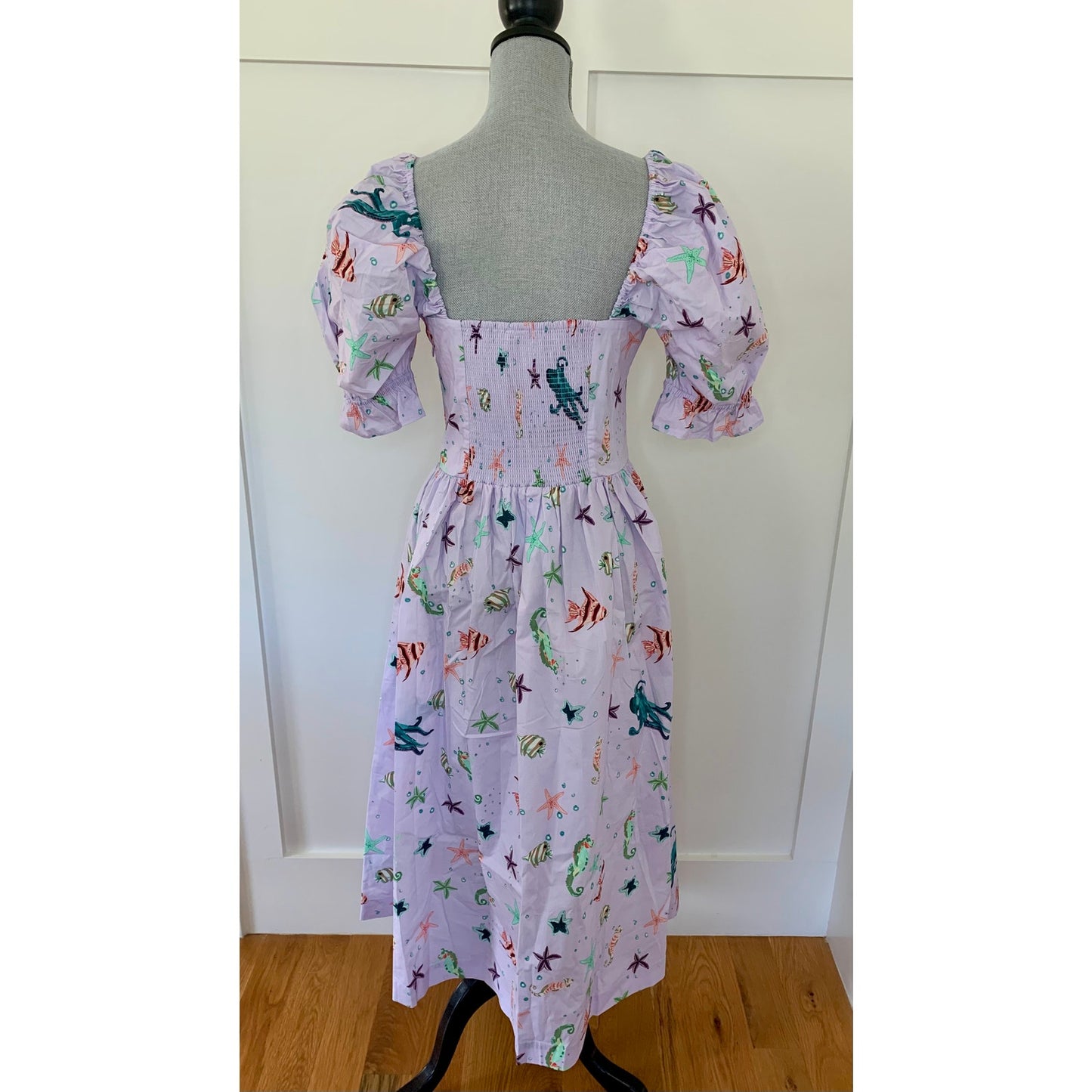 Hill House The Ophelia Midi Dress in Sea Creatures Medium Short Sleeve V-Neck