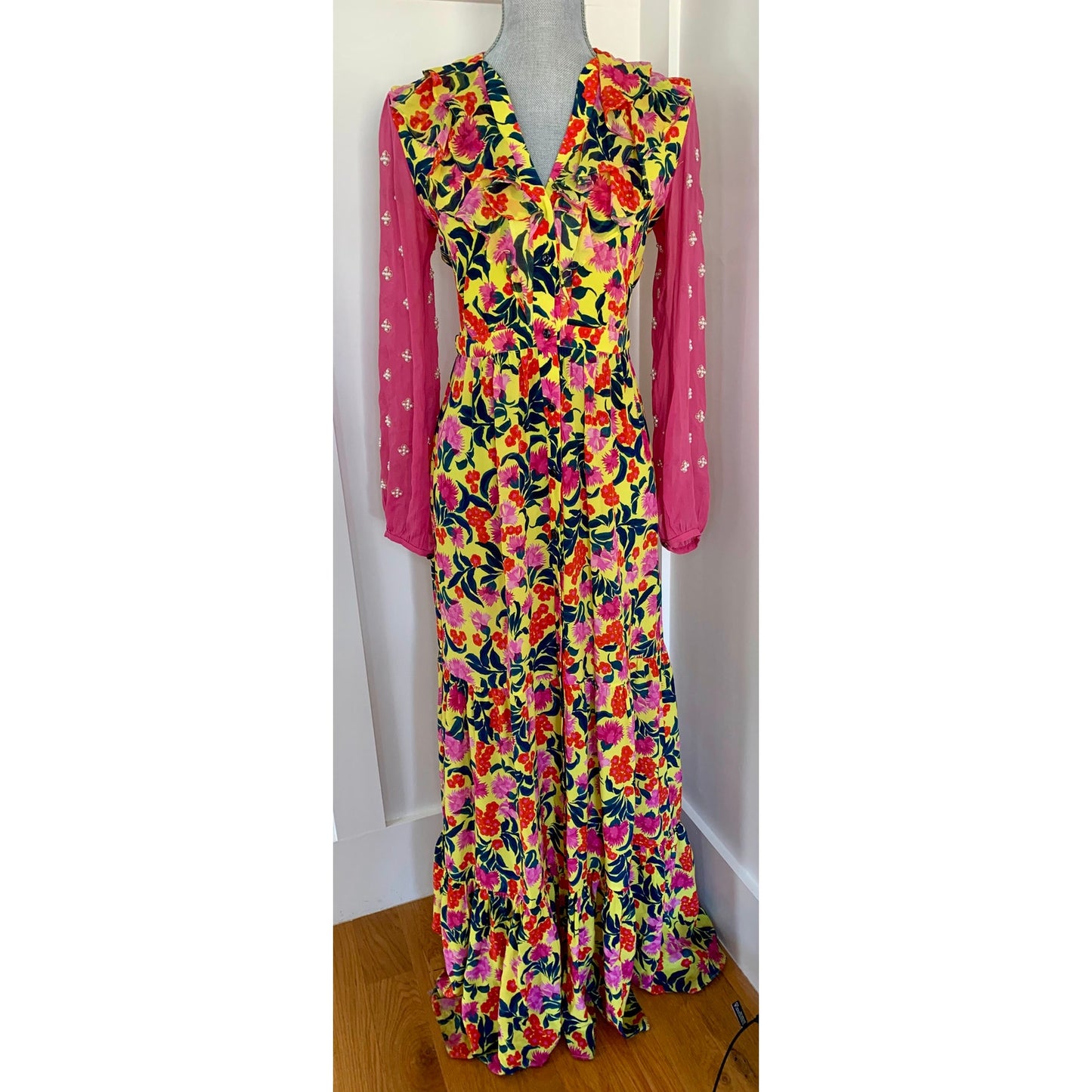 Saloni Ginny Maxi Dress in Multicolor Floral Size 4 Embellished Long Sleeve Silk