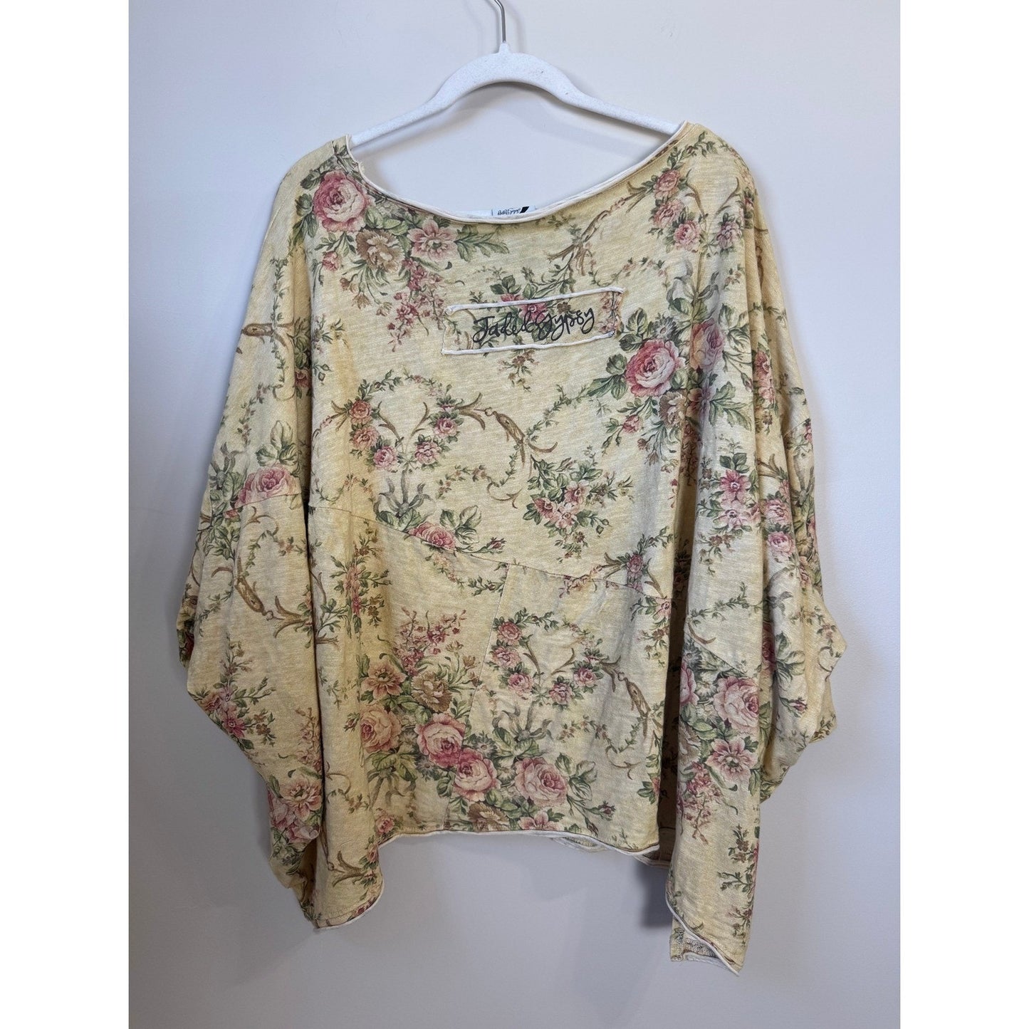 Jaded Gypsy Be Free Floral Print Oversized Poncho Top Women's