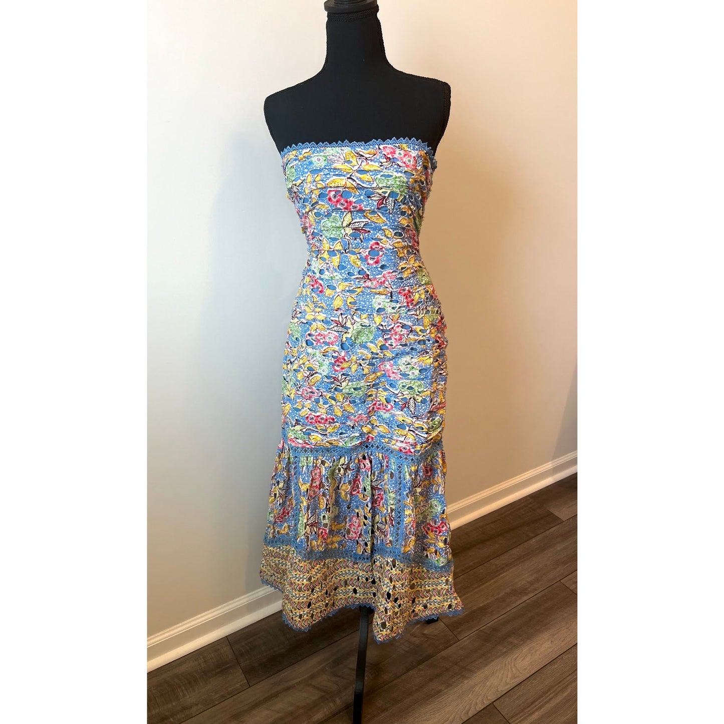 Hemant and Nandita Preet Midi Dress in Blue Medium Floral Eyelet Strapless Lined