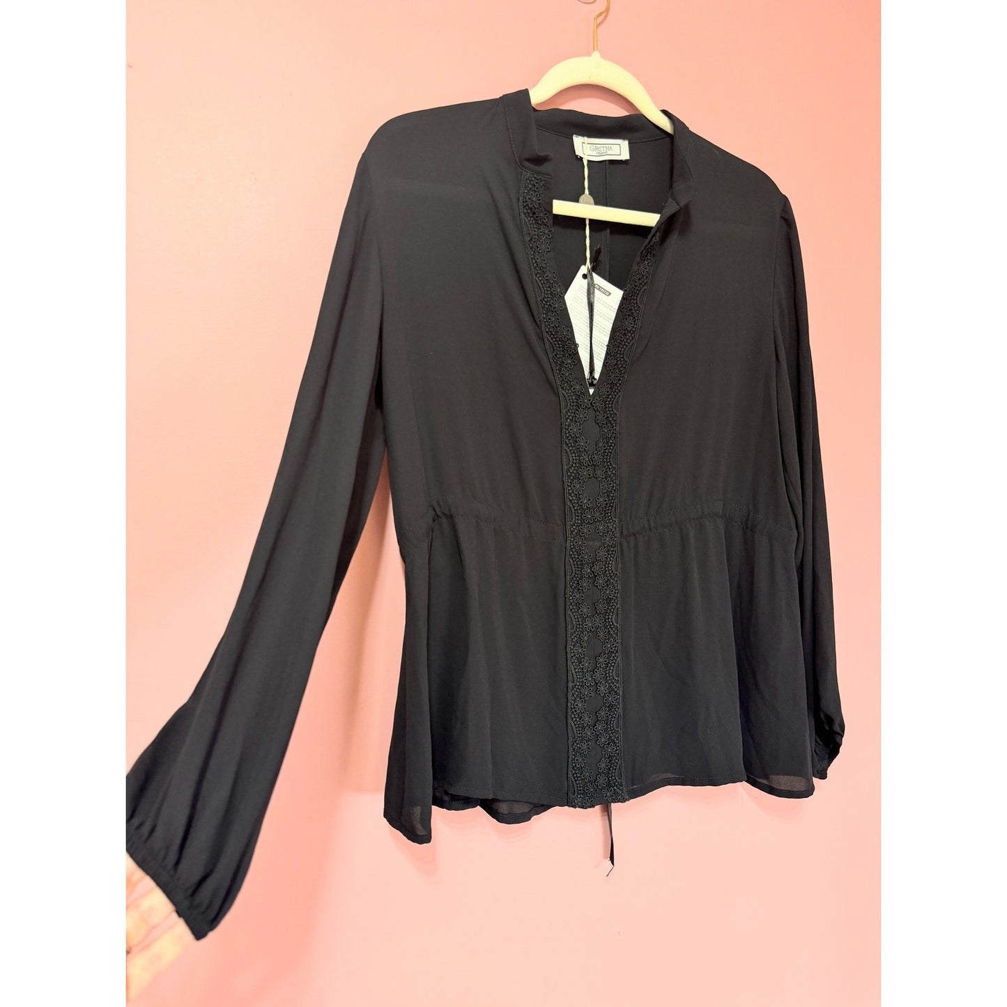 Gretha Milano Embroidered V-Neck Blouse in Black Size Medium