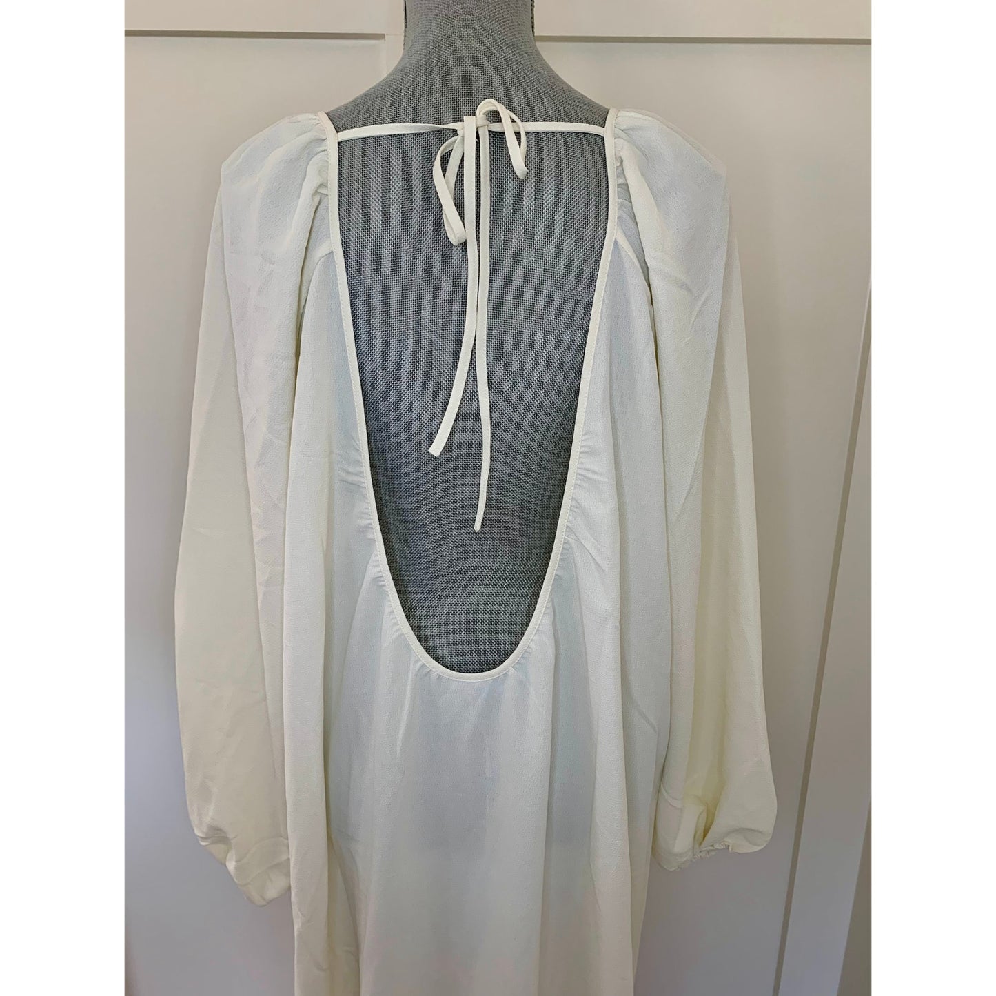Hill House The Simone Dress in Coconut Milk Size XL Long Sleeve Tie Lace Back