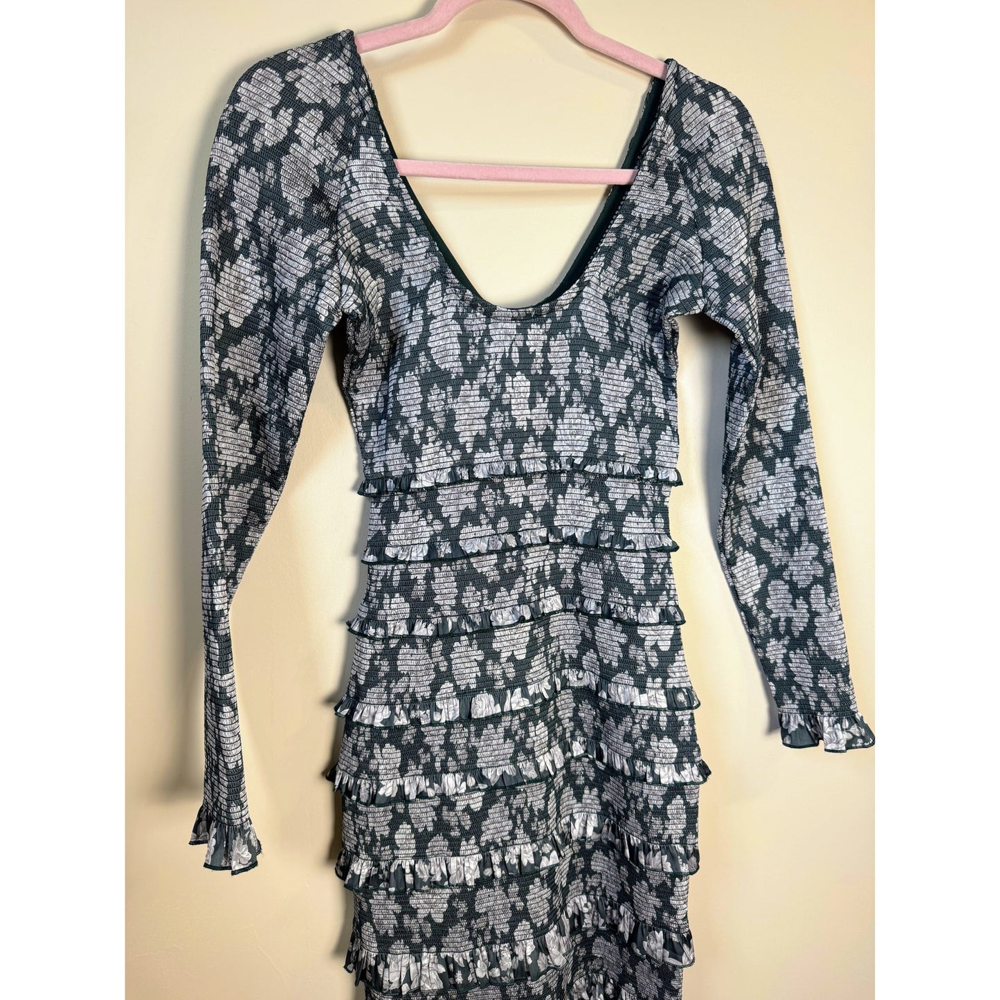 NEW NWT V. Chapman Lanie Floral Maxi Dress Size 4
