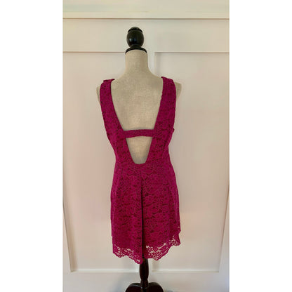 Zara Lace Mini Dress in Plum Large V-Neck Floral Bow Front Detail Lined Party