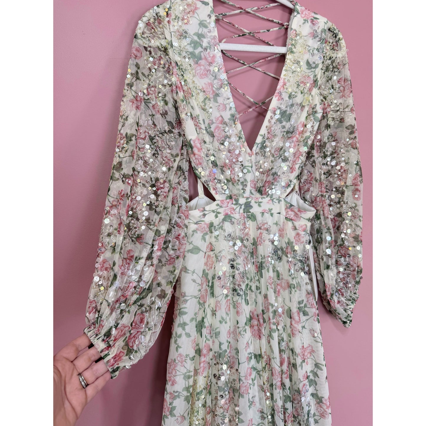NEW NWT Mac Duggal Floral Sequined Cut Out Lace Up Gown A93746 Size 4