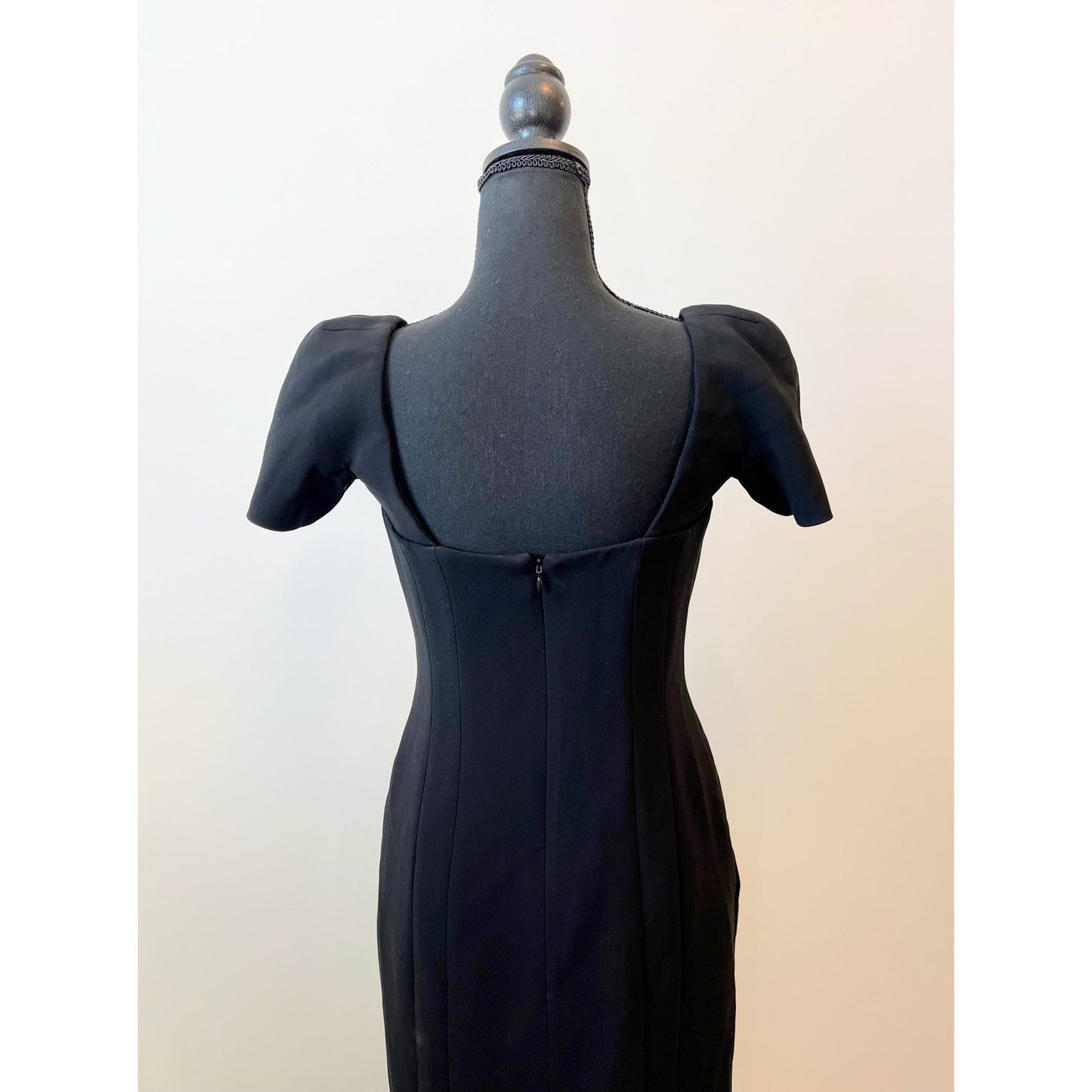 ALC Elvie Midi Dress in Black Size 6 Short Sleeve Square Neck Lined Gothic