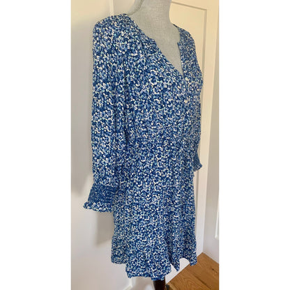 Rails Eliza Mini Dress in Ice Chrysanthemum Large Floral Pullover 3/4 Sleeve