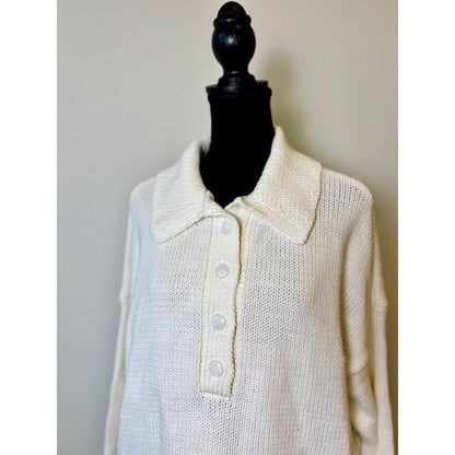 Show Me Your Mumu Crawford Collared‎ Sweater in White Large Knit Button Front