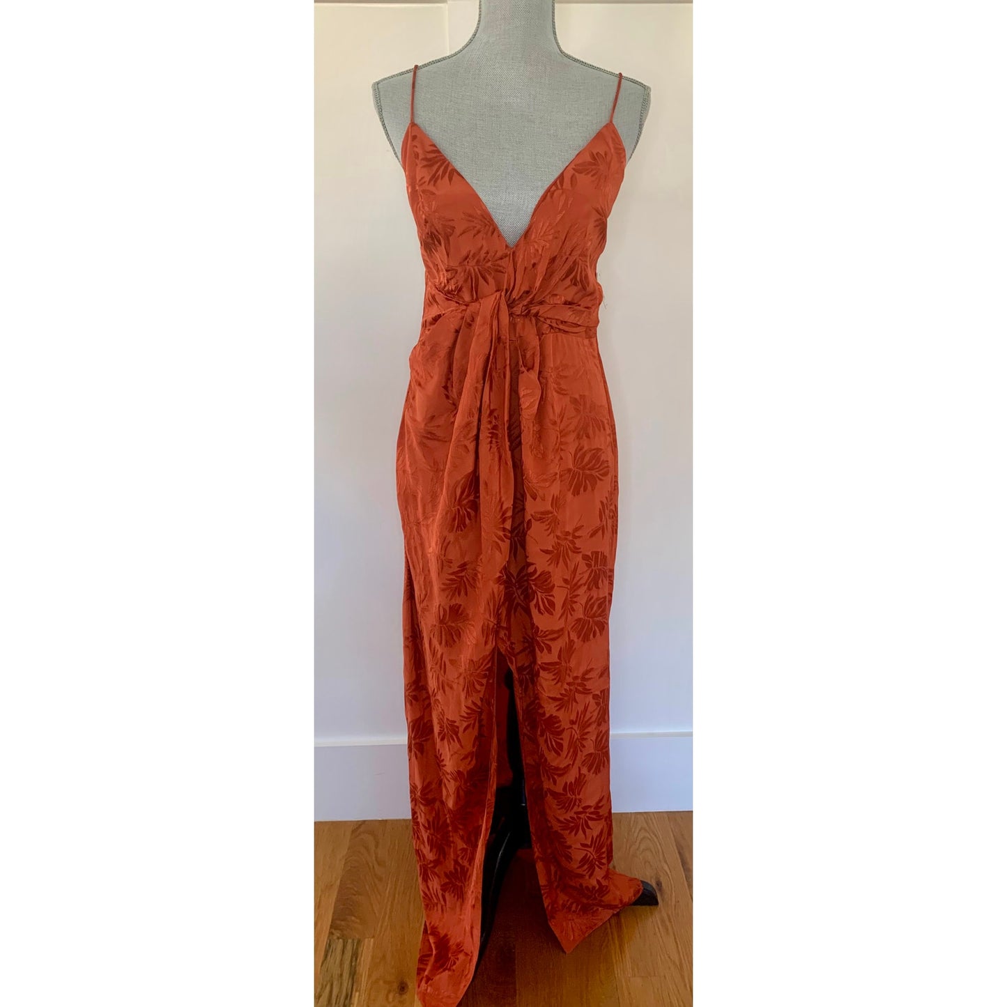 Significant Other Mae Maxi Dress in Clay Orange Size 10 Floral Embossed V-Neck