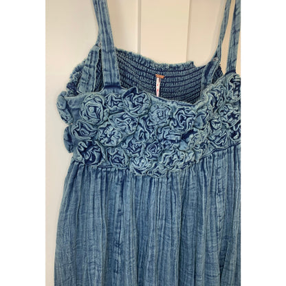 Free People Dolly Midi Dress Blue Floral Large Denim Cotton Pleated Relaxed Fit