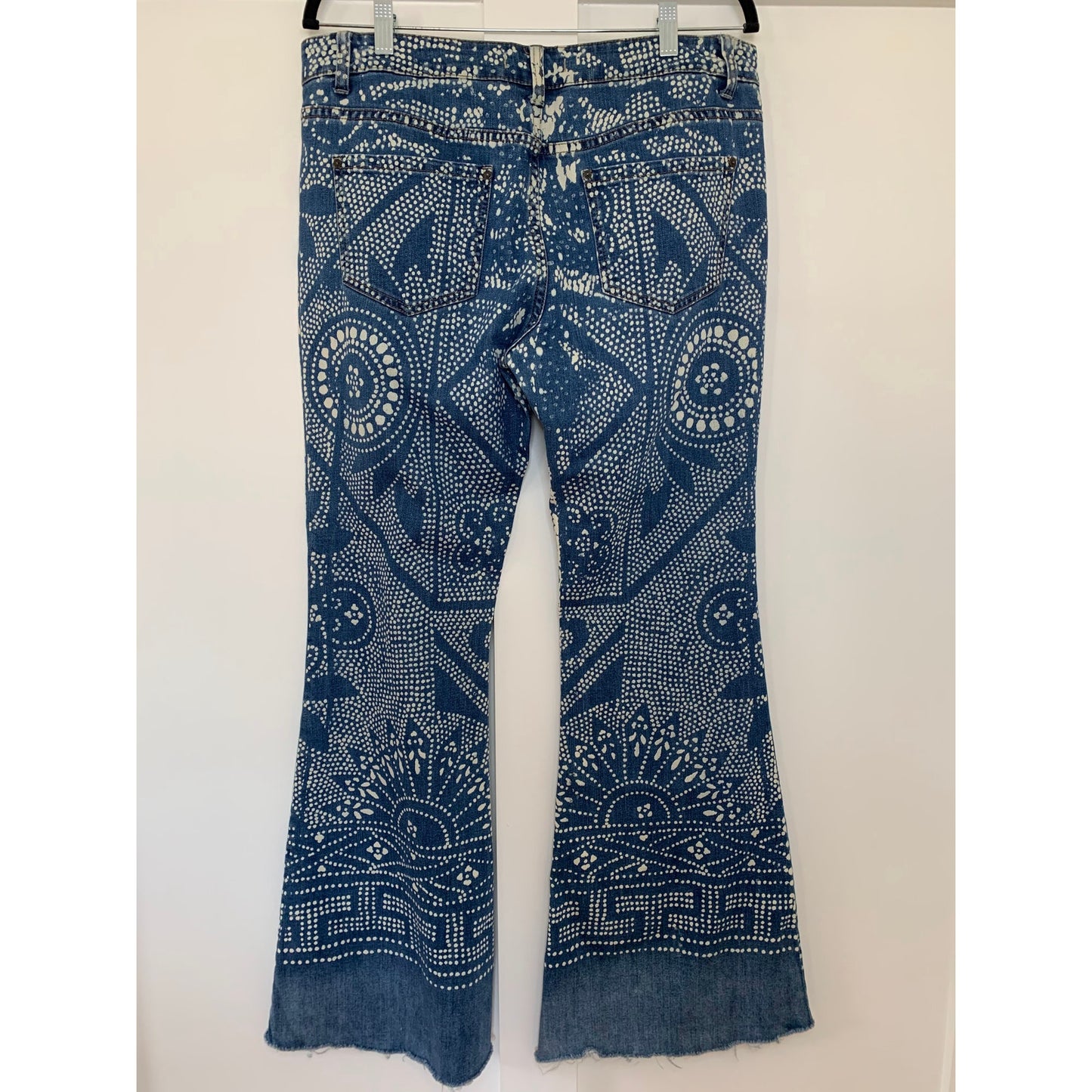 Free People Flare Bali Discharge Print Boho Bell Blue Size 31 Zip Fly Fringe