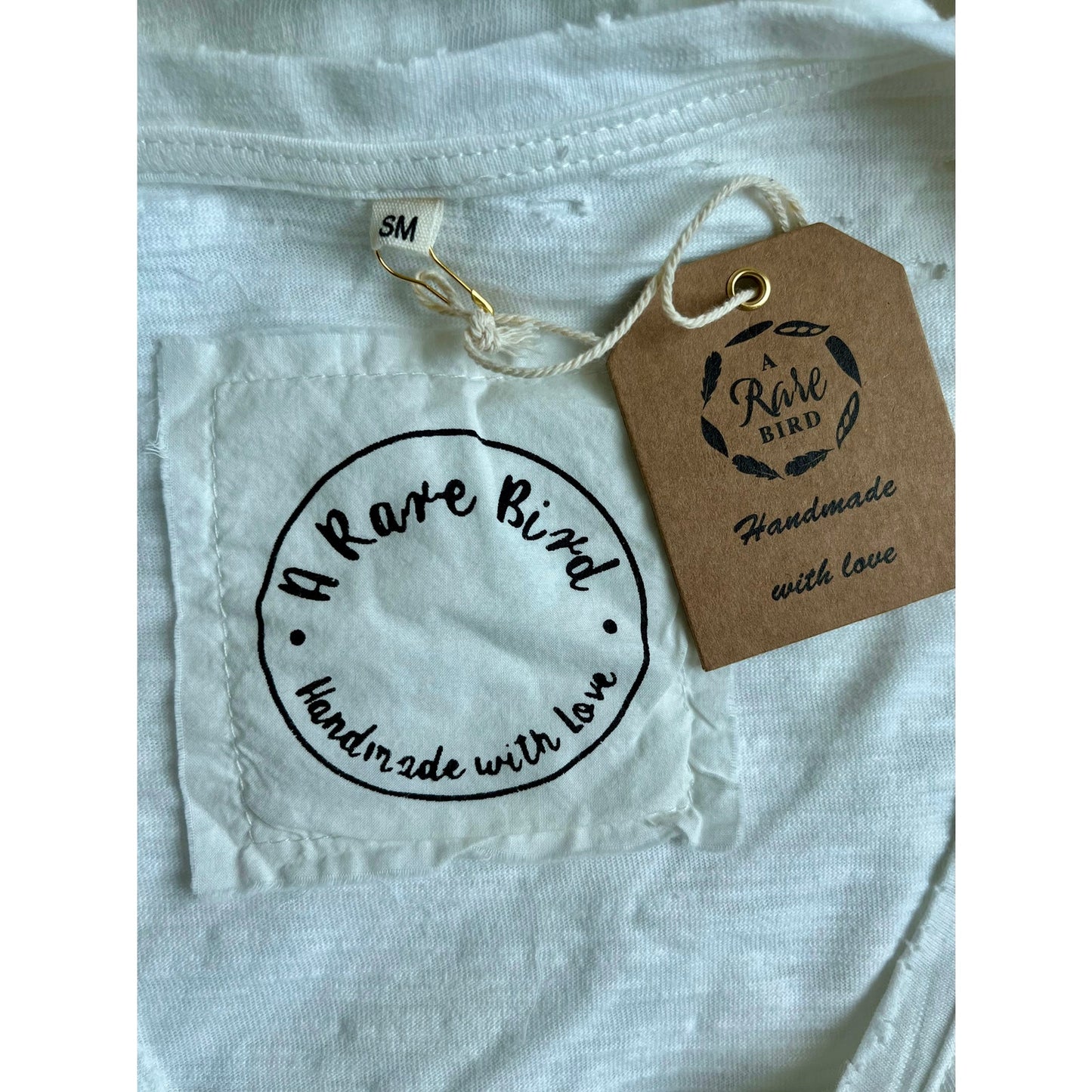NEW NWT A Rare Bird Tattered T-Shirt Happy Thoughts Size S/M