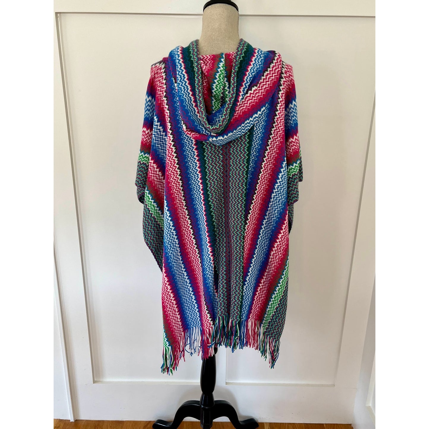 NEW NWT Missoni Scarves Wool Blend Hooded Poncho Multi Green