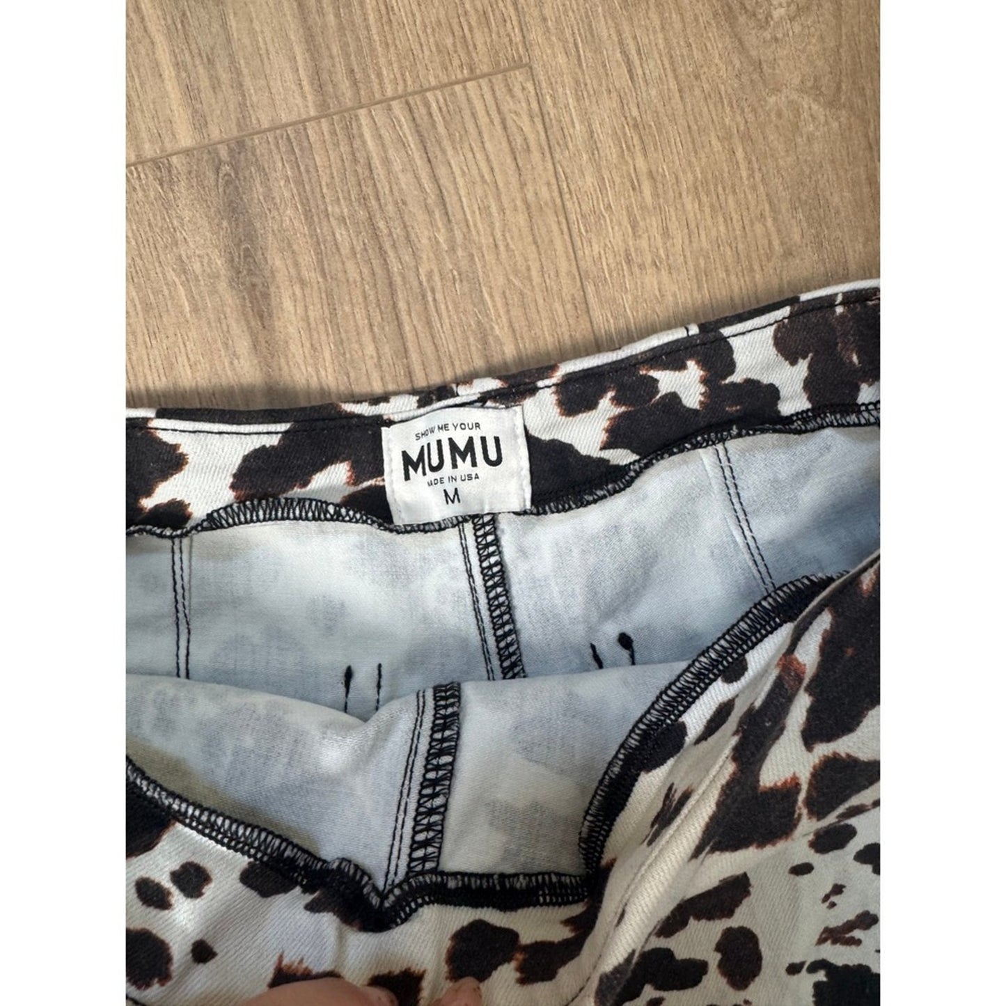 Show Me Your Mumu Cow Print High Waisted Hot Pants Shorts Womens Medium Black