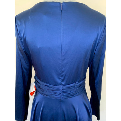 Mac Duggal Ieena Gown in Midnight Size 8 Plunge Neck Long Sleeve Side Slit Lined