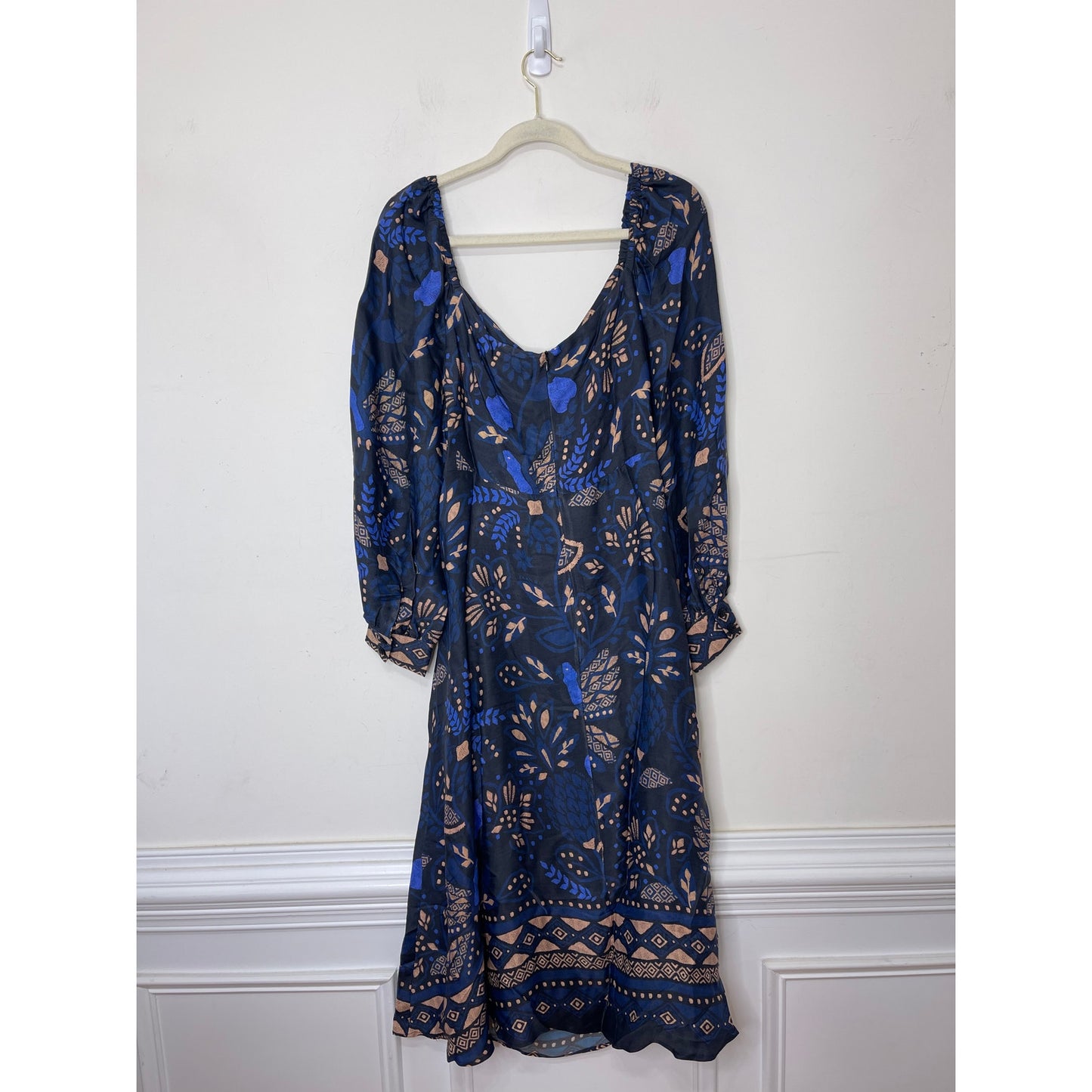 Farm Rio Macaw Forest Cutout Midi Dress Large Black Floral Long Sleeve Tie Front