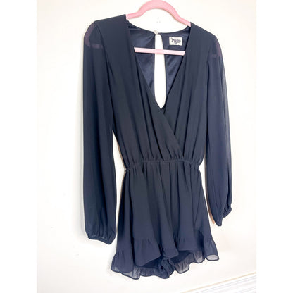 Show Me Your Mumu Rocky Romper in Black Size Small