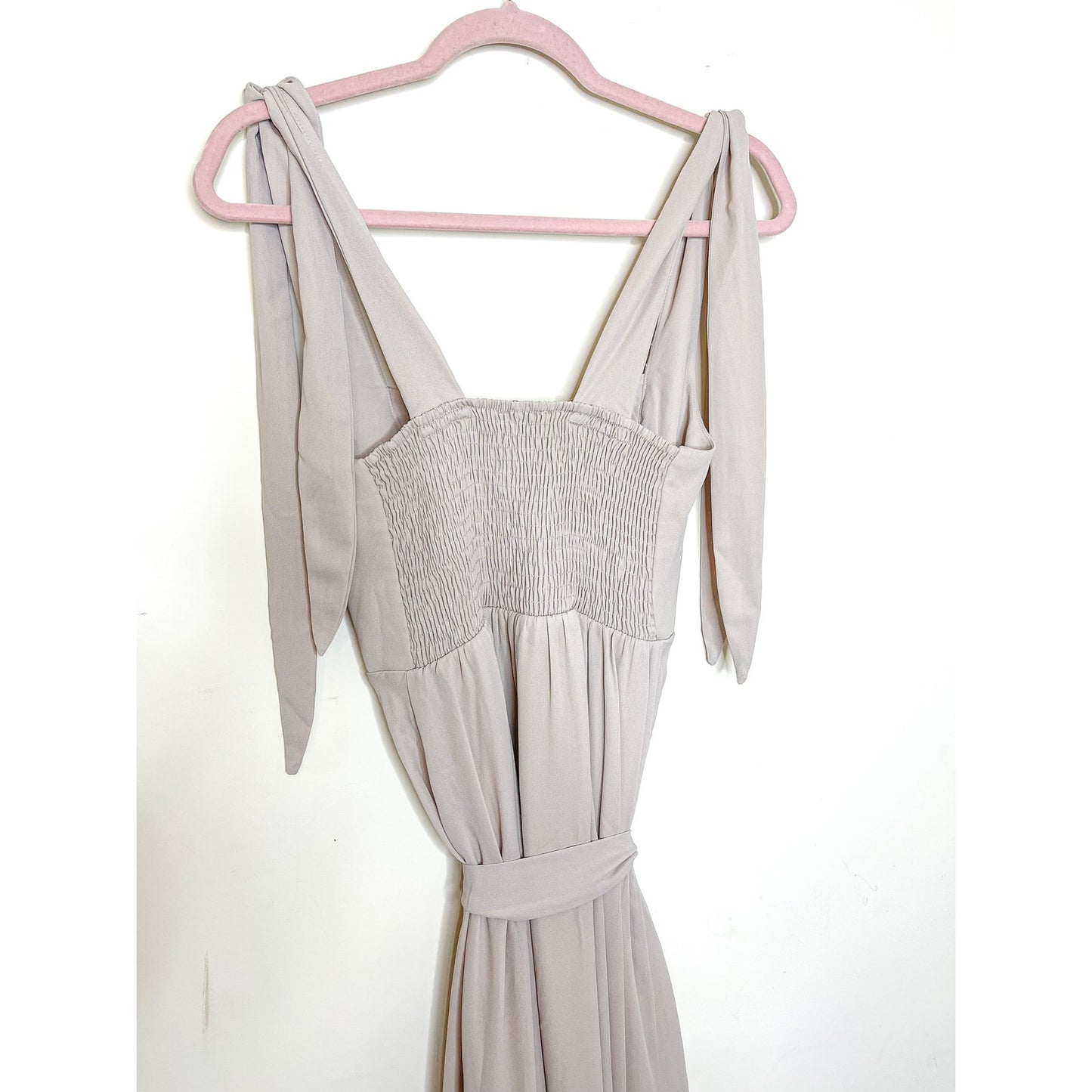 Show Me Your Mumu Claire Midi Dress in Soft Beige Chiffon Size Medium