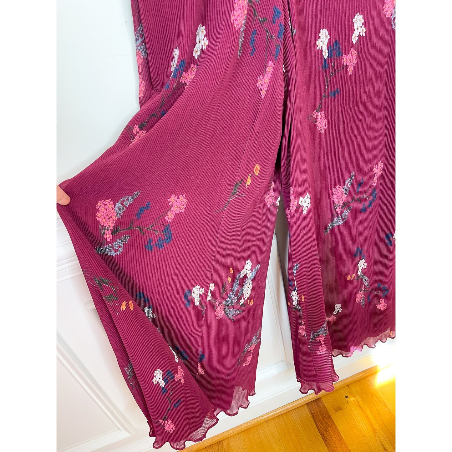 Keepsake Night Fall Pleated Wide-leg Jumpsuit Size Large