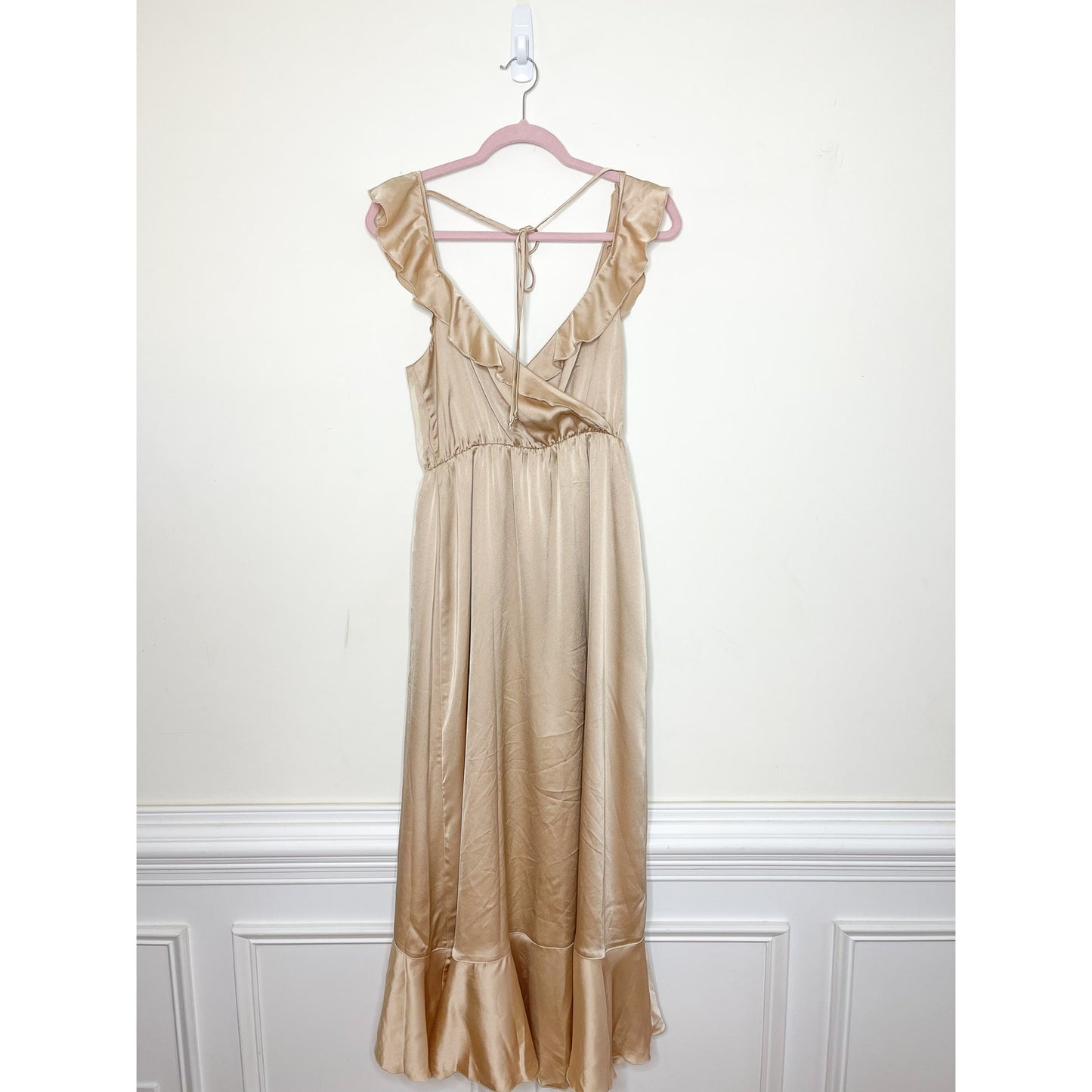 Show Me Your Mumu Samantha Ruffle Wrap Dress in Champagne Luxe Satin Size Large