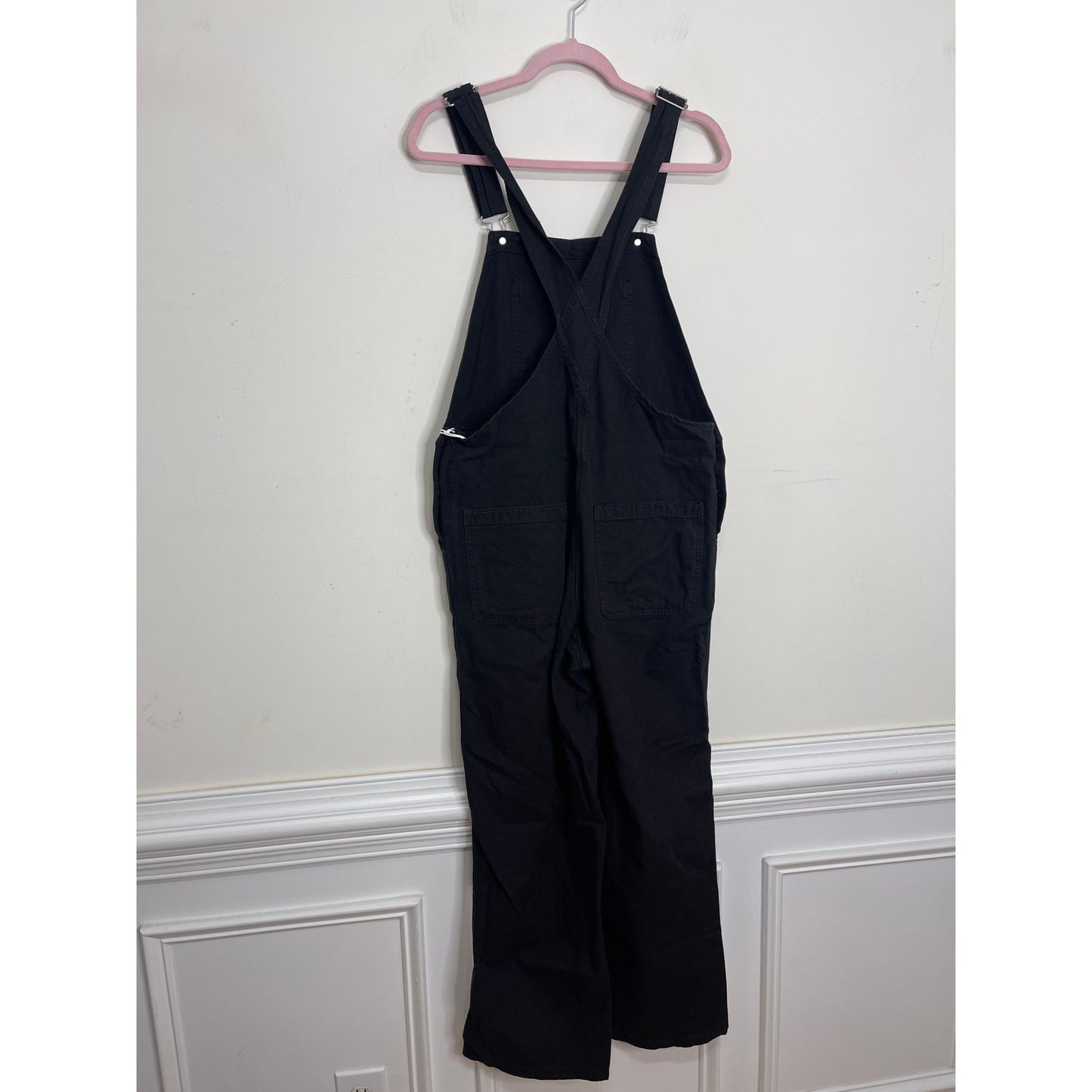 Everlane The Cotton Canvas Overall in Black Size 6 Straight Leg Bib Pocket Front