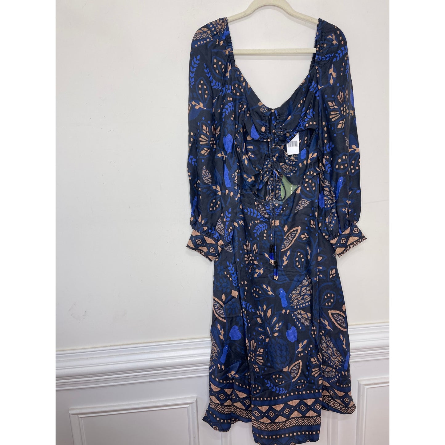 Farm Rio Macaw Forest Cutout Midi Dress Large Black Floral Long Sleeve Tie Front
