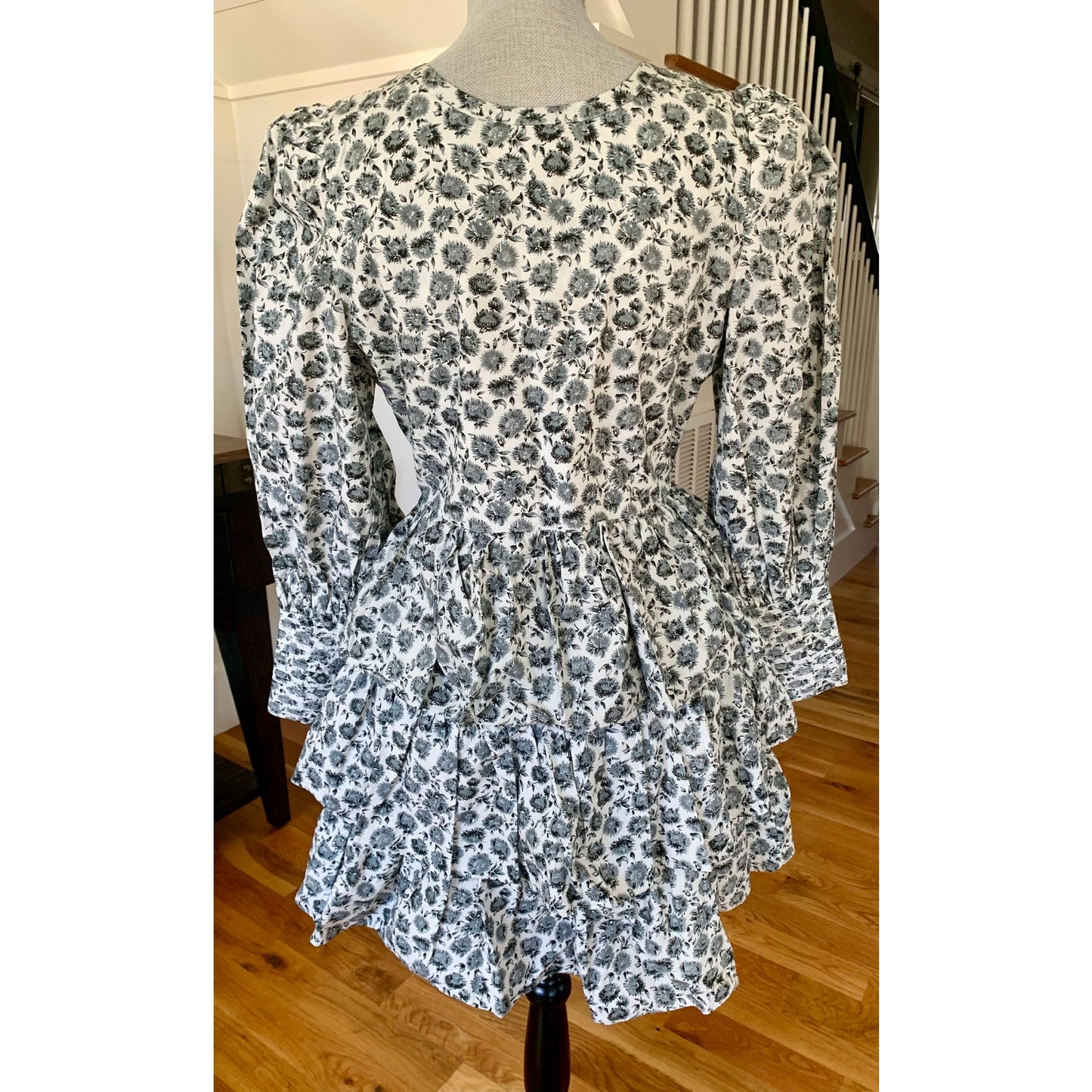 Love Shack Fancy Paris Mini Dress in Warm Grey Size 10 Long Sleeve Lined V-Neck