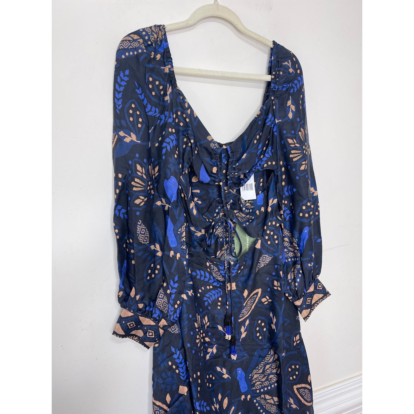 Farm Rio Macaw Forest Cutout Midi Dress Large Black Floral Long Sleeve Tie Front