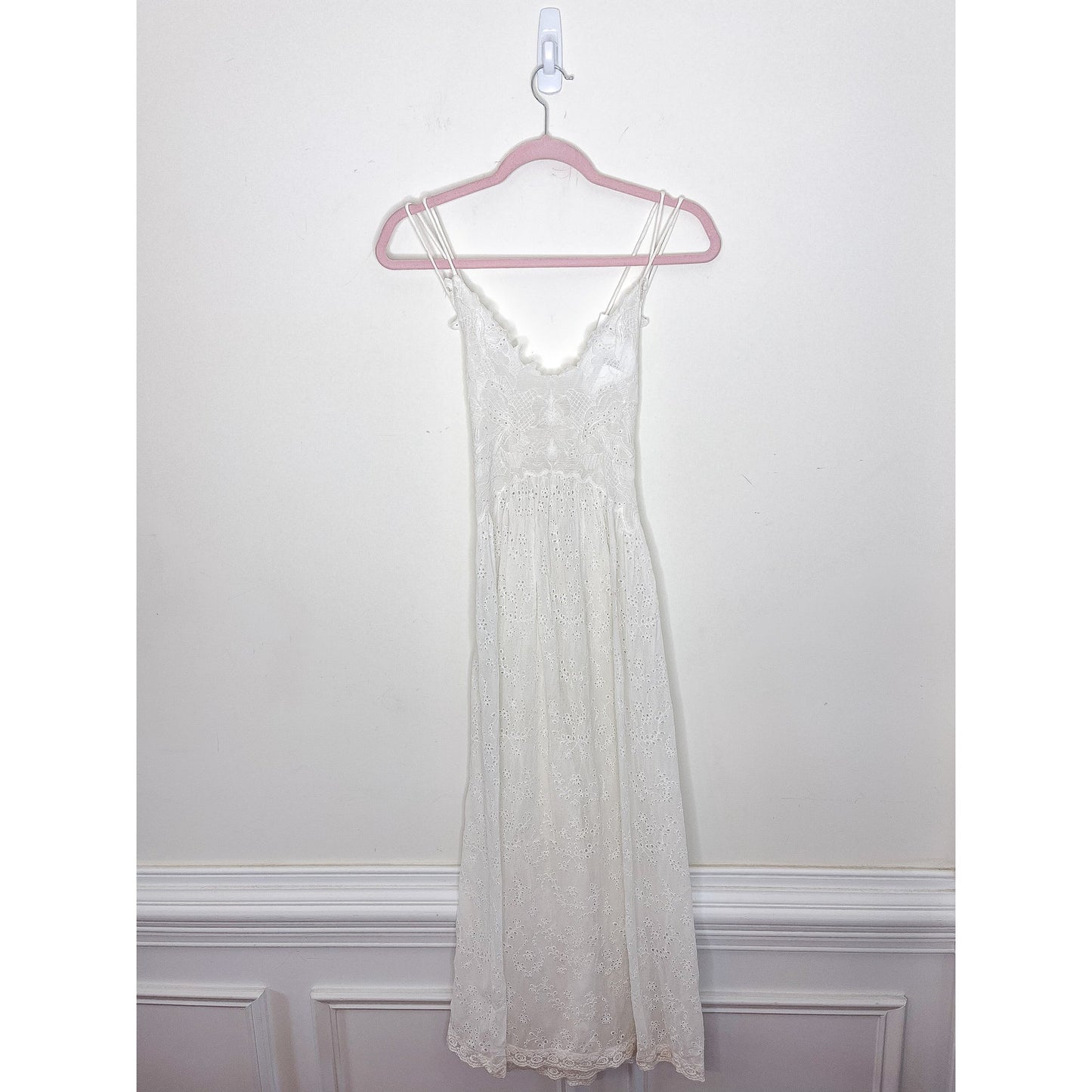 Free People Dolly Embroidered Slip Dress in White Size Small FRE343