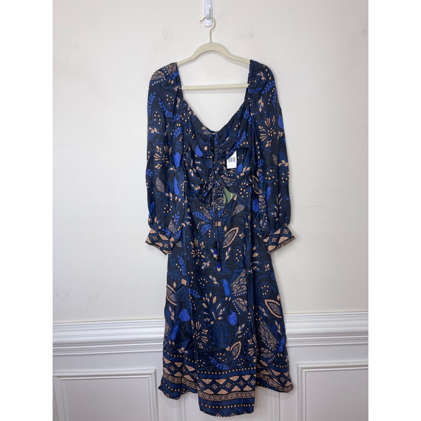 Farm Rio Macaw Forest Cutout Midi Dress Large Black Floral Long Sleeve Tie Front